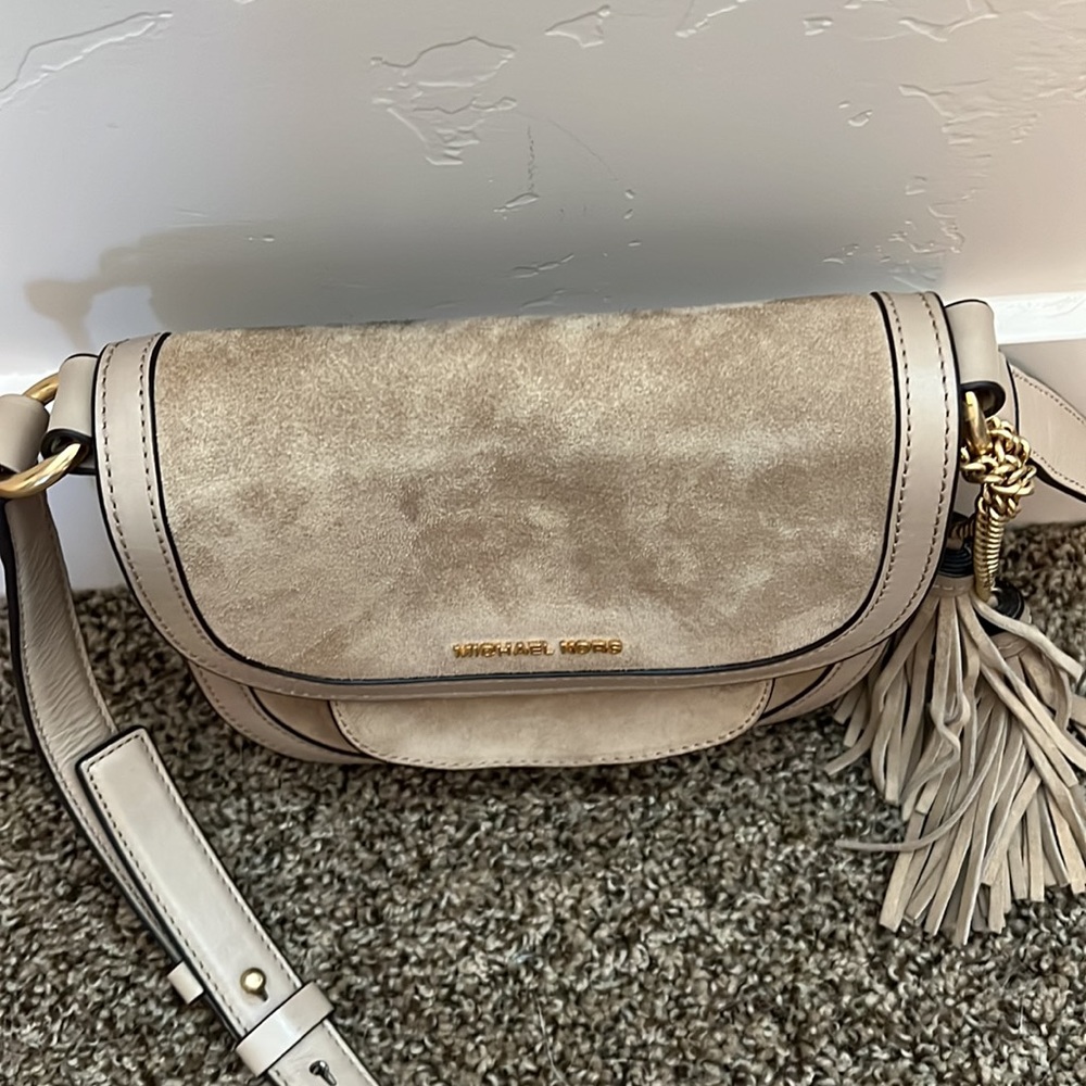 Suede Michael Kors Crossbody - Picture 10 of 13